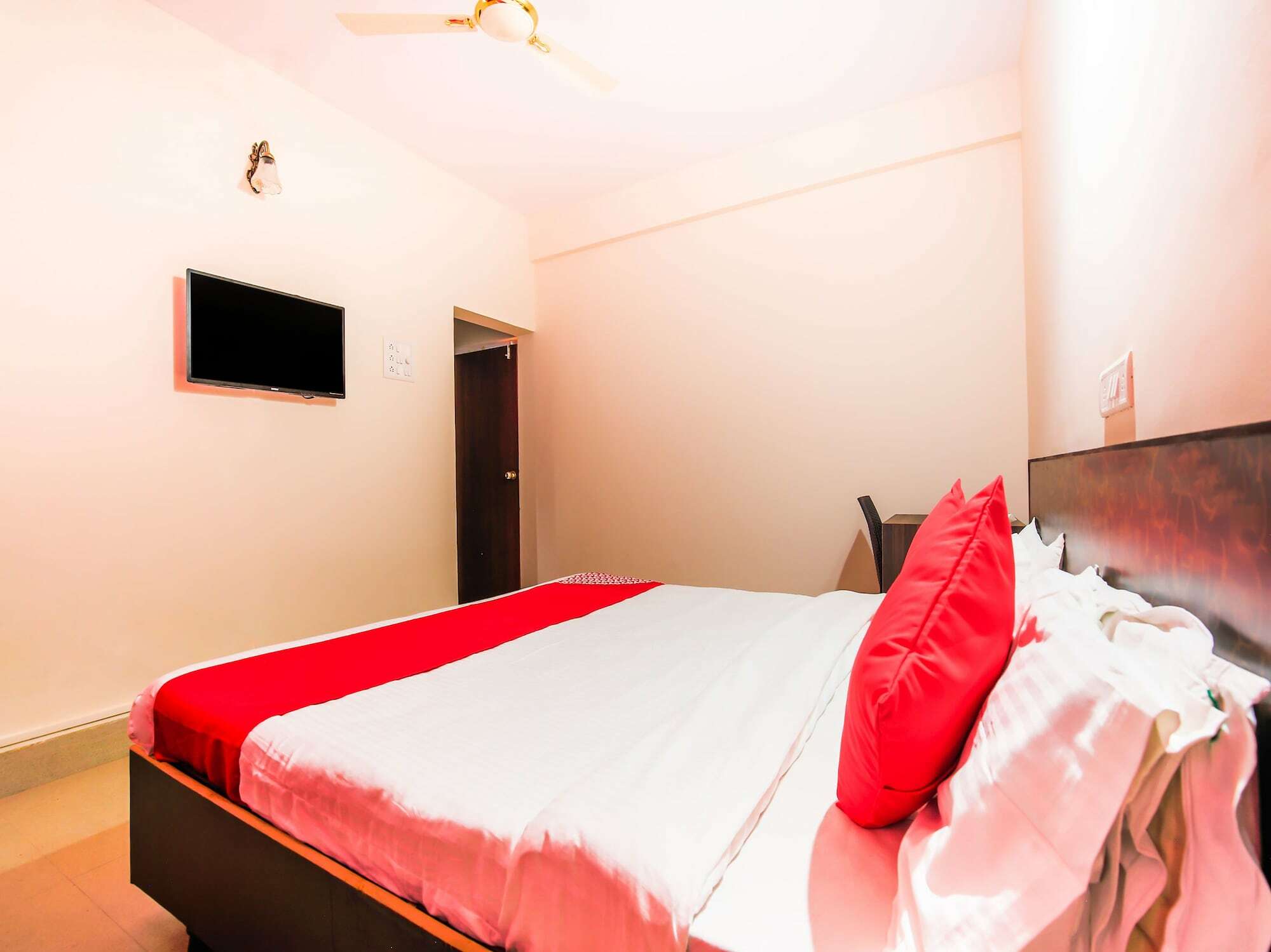 Oyo 18794 Hotel Colva Plaza المظهر الخارجي الصورة